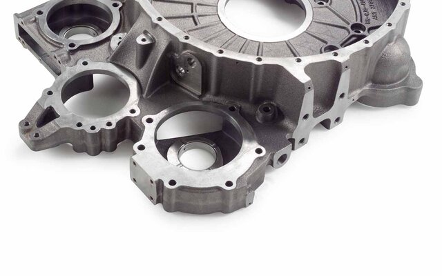 Kubische Fertigung komplexer Gussgehäuse | © @ Rapid Technic AG